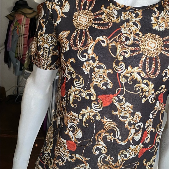 ZARA tee - Picture 4 of 5